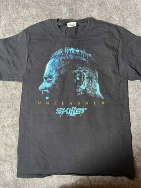 Skillet Unleashed Adult Medium Concert Black T-Shirt